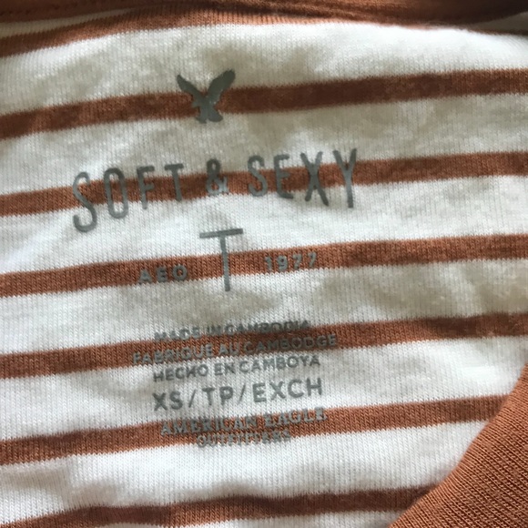 Striped T-shirt from American Eagle - Picture 2 of 2